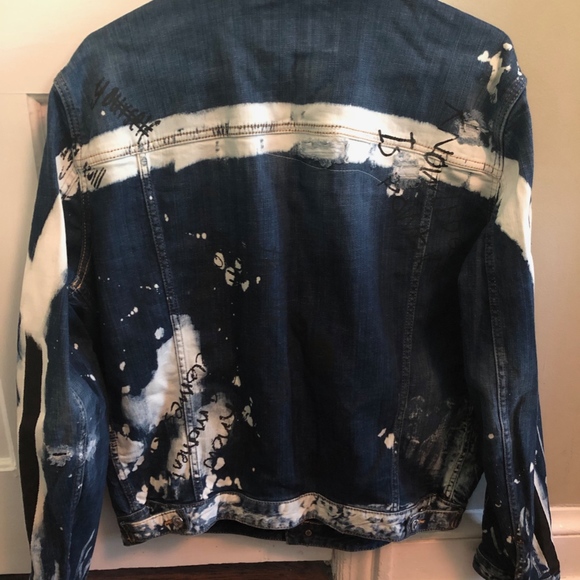NEW DSquared2 Grafitti Denim Jacket - Picture 3 of 3